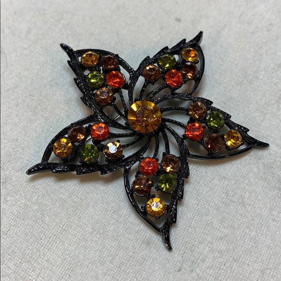 Vintage Retro Leaf w/Orange, Green & Gold Crystals - Picture 1 of 7